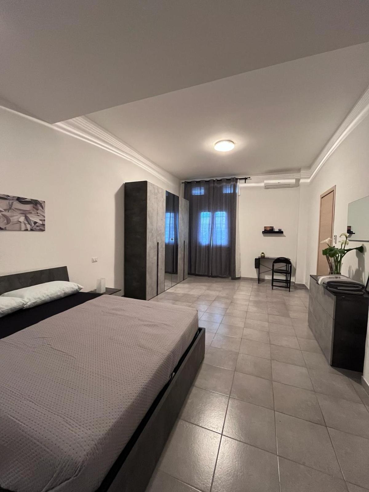 Ale Apartment ローマ エクステリア 写真