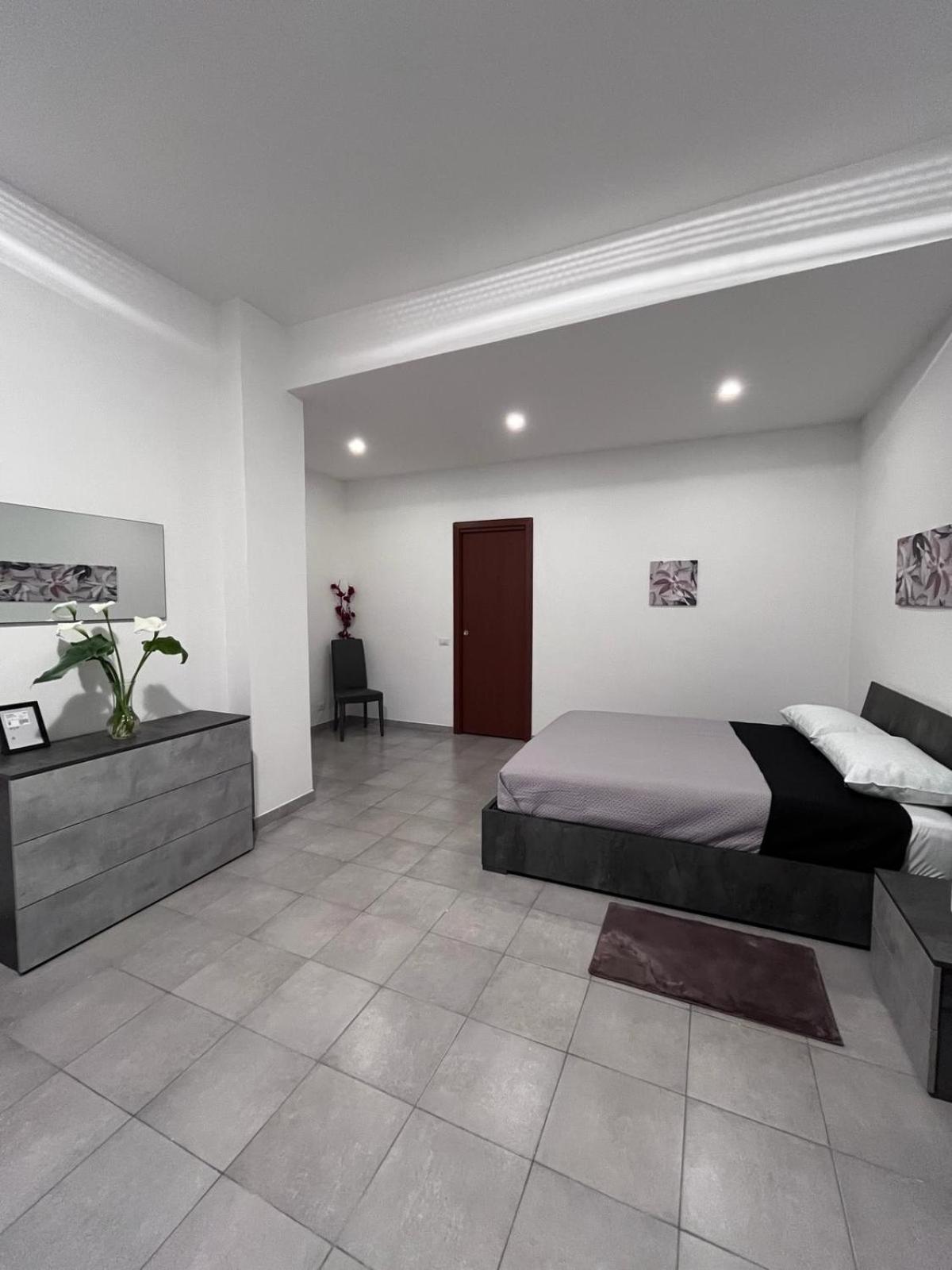 Ale Apartment ローマ エクステリア 写真